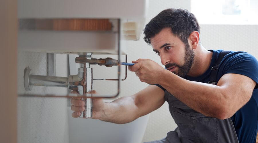 Water heater thermostat replacement in Theriot, LA